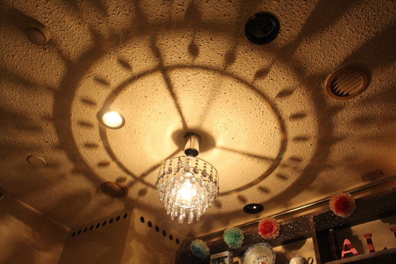 堺市駅のスナックはAlice(アリス)|カウンターレディ求人募集中