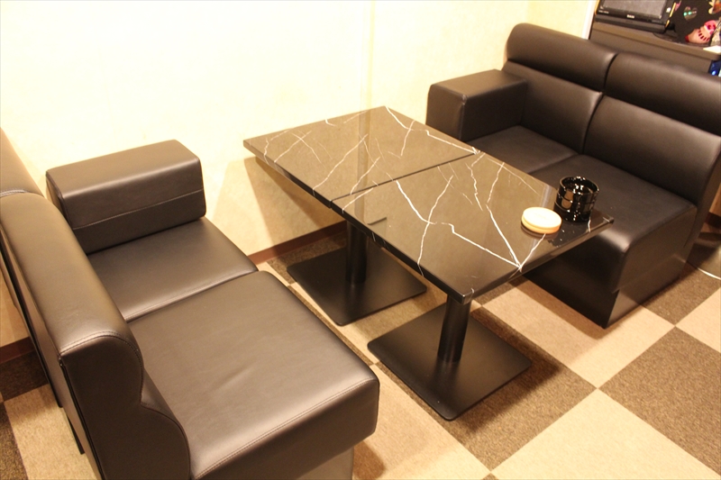 堺市駅のスナックはAlice(アリス)|カウンターレディ求人募集中